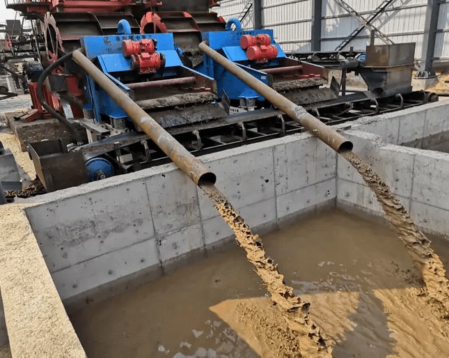 (圖:盾構泥水分離清洗現場)